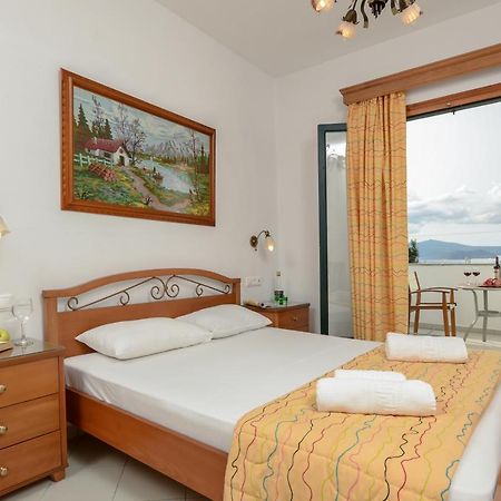 Dolphin Studios Agia Anna  Екстер'єр фото