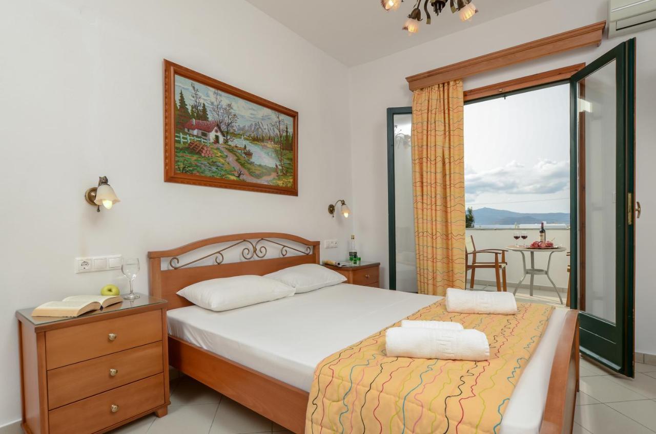 Dolphin Studios Agia Anna  Екстер'єр фото