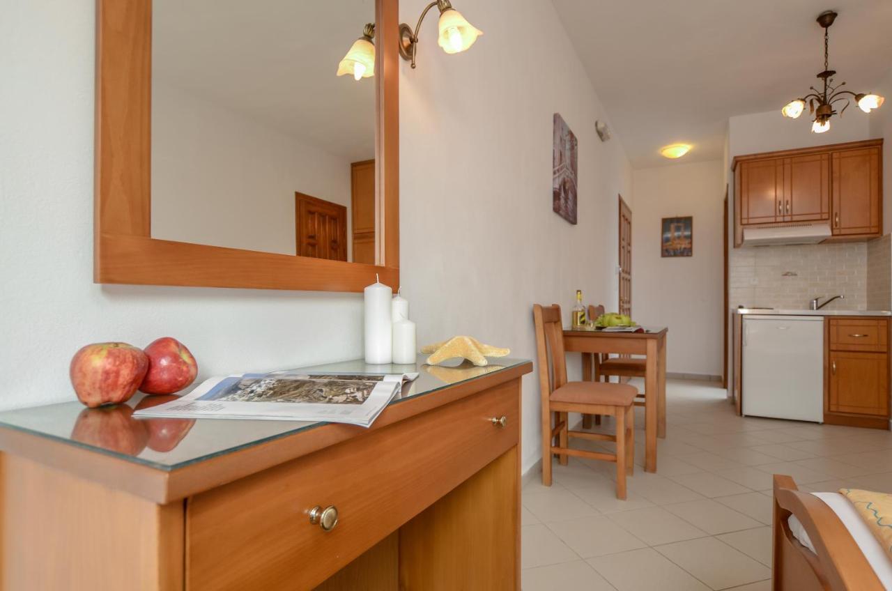 Dolphin Studios Agia Anna  Екстер'єр фото