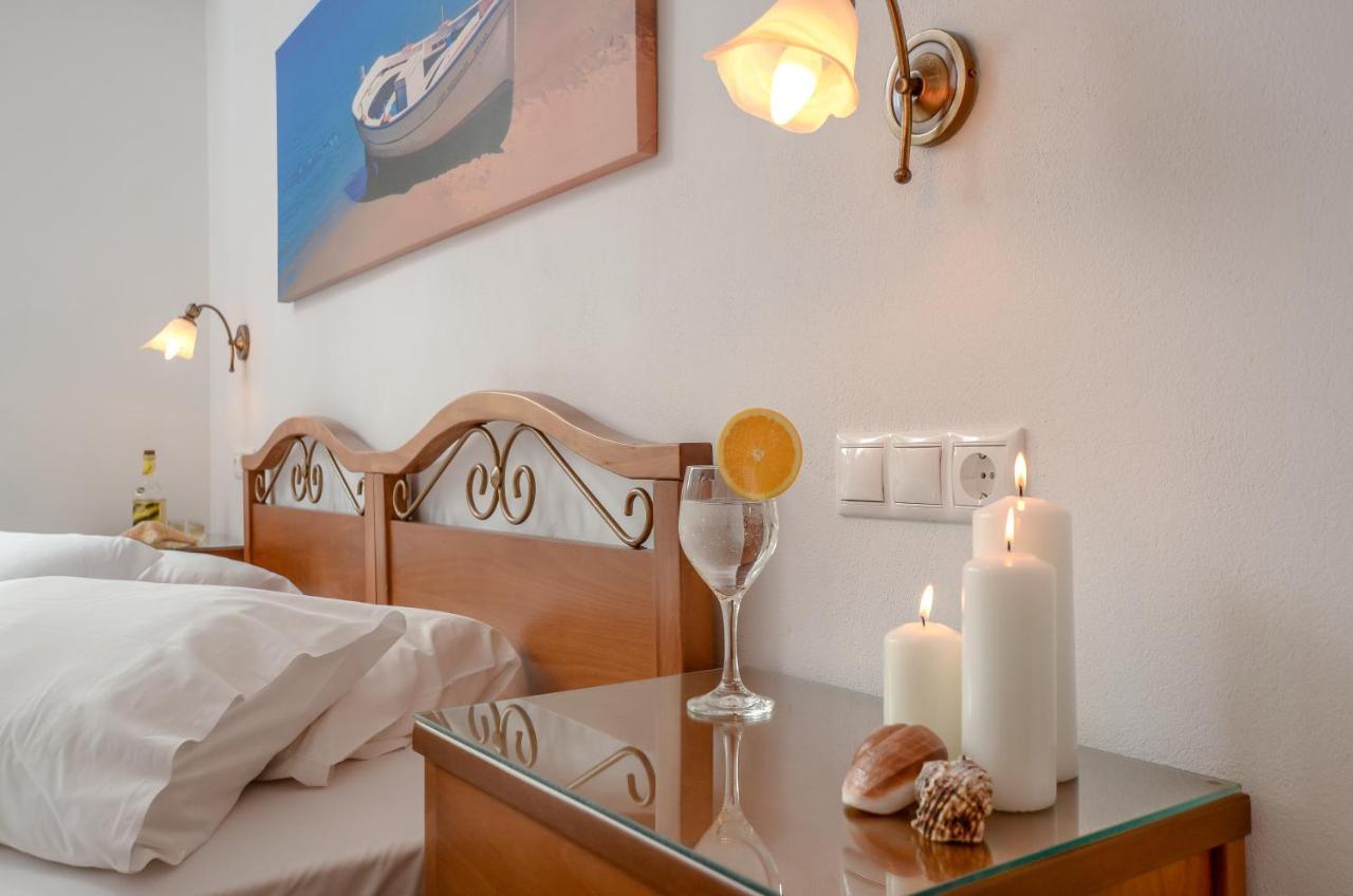 Dolphin Studios Agia Anna  Екстер'єр фото