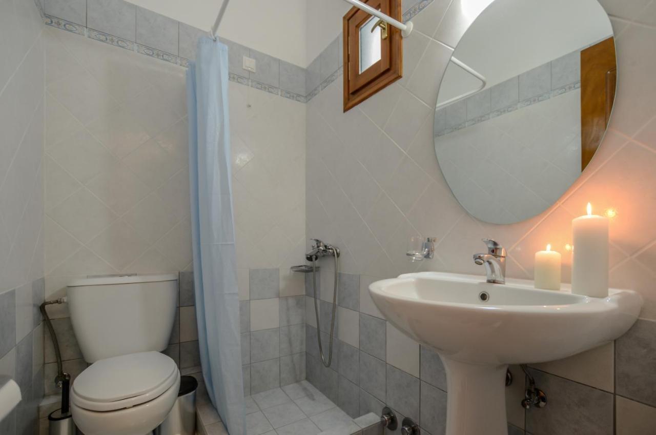 Dolphin Studios Agia Anna  Екстер'єр фото