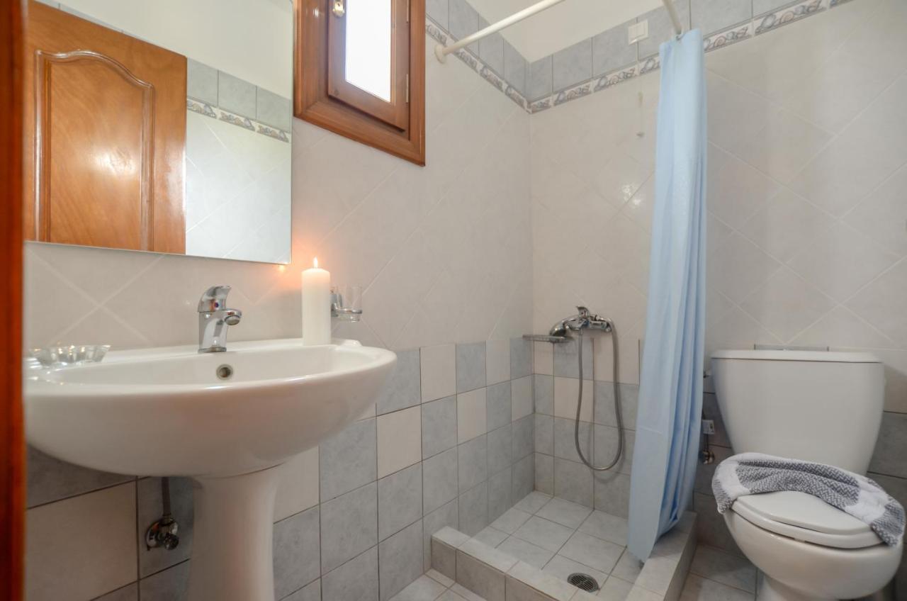 Dolphin Studios Agia Anna  Екстер'єр фото
